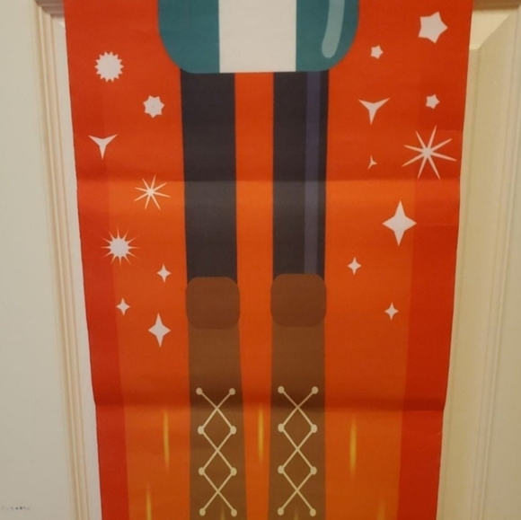 NEW Indoor/Outdoor Christmas Door or Wall Banners - red w/toy soldier/nutcracker - Picture 8 of 9